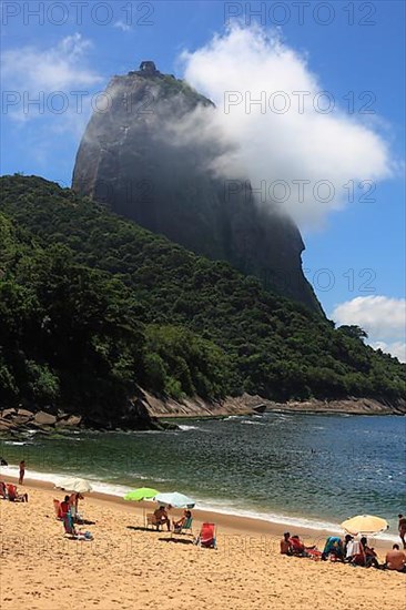 View to the Sugar Loaf from the south, seen from Praia Vermelha beach