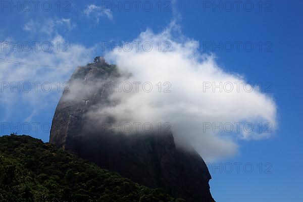 View to the Sugar Loaf from the south, seen from Praia Vermelha beach