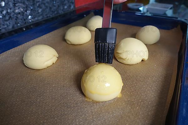 Swabian cuisine, preparation steam noodle burger