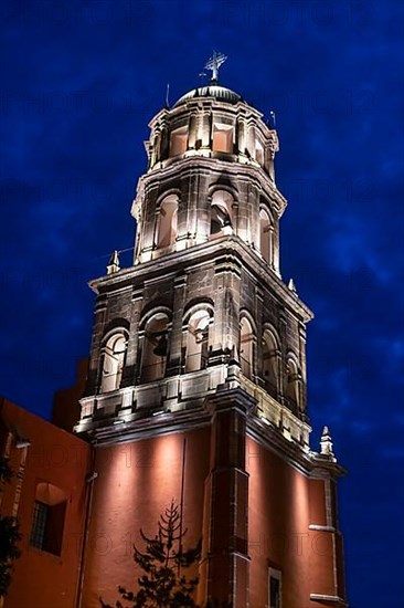 Templo de San Francisco at night, Unesco site Queretaro