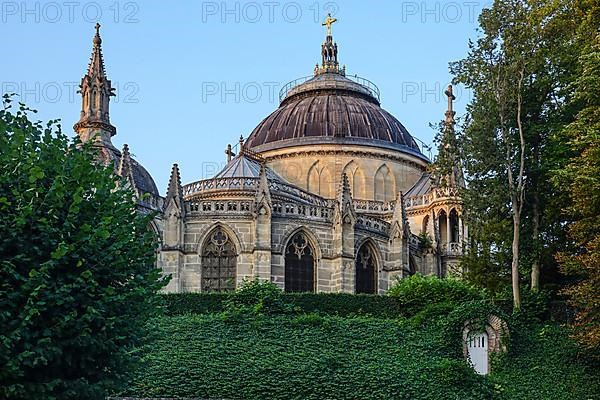 Chapelle royale de Dreux, also Chapelle Royale Saint-Louis