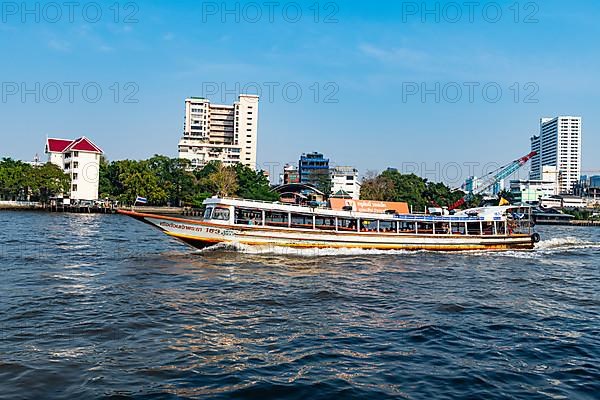 River ferry, Chao Phraya River