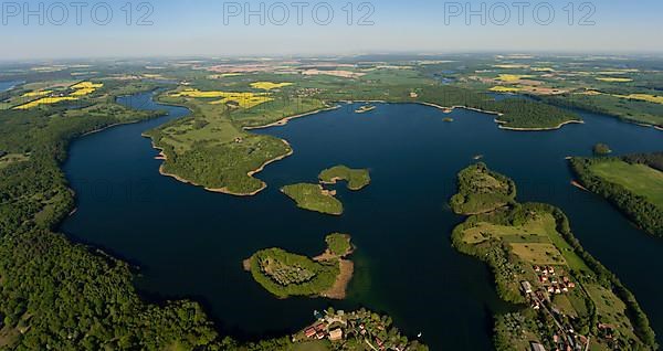 Carwitz Lake with Bohnenwerder peninsula and Bollenwerder, Steinwerder