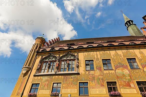 Ulm Town Hall, facade murals