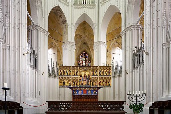 St. Mary's Coronation Altar, Protestant Parish Church of St. Mary