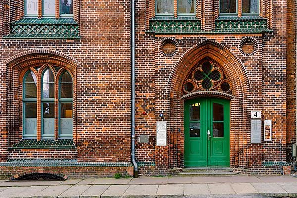 Former secondary school from 1875, built by master builder Ernst von Hasselberg