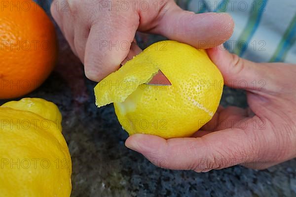 Swabian cuisine, preparation of sweet semolina dumplings