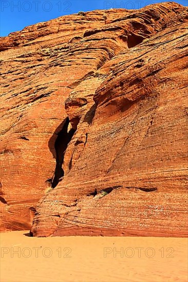 The entrance to Antelope Canyon in Arizona. Page, Arizona