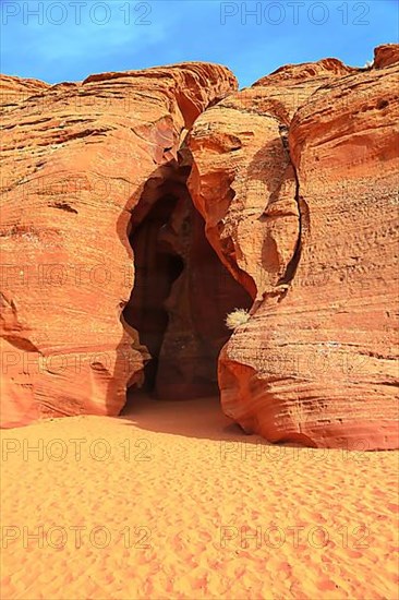 The entrance to Antelope Canyon in Arizona. Page, Arizona