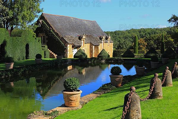 Jardins du Manoir d'Eyrignac, Gardens of the Manoir d Eyrignac