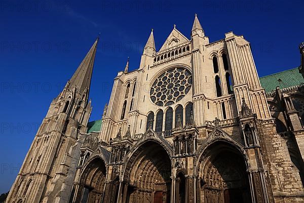 Chartres, Notre-Dame de Chartres Cathedral