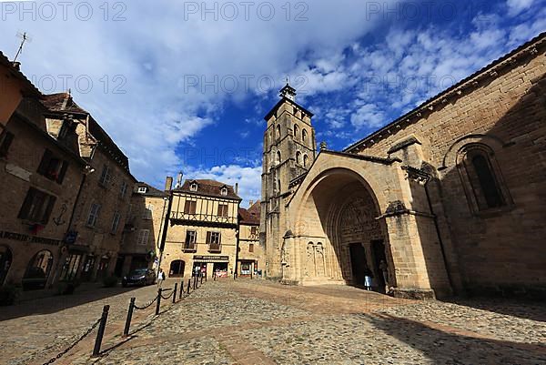 Saint-Pierre Abbey Church, Beaulieu-sur-Dordogne