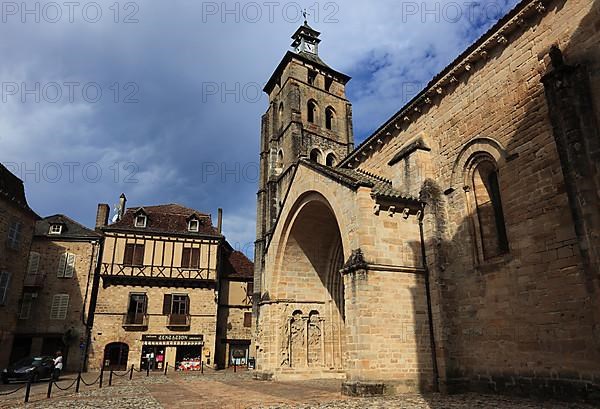 Saint-Pierre Abbey Church, Beaulieu-sur-Dordogne