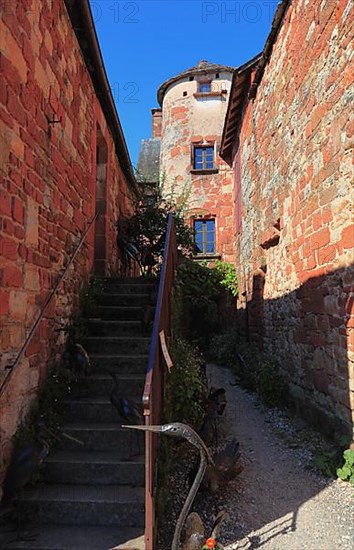 Collonges-la-Rouge, Colonjas