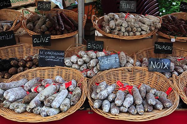 Air-dried sausage, salami