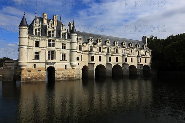 Chenonceau Castle, moated castle in the village of Chenonceaux in the Indre-et-Loire department of the Centre-Val de Loire region