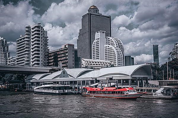 Boats on the Chao Phraya River, Bangkok