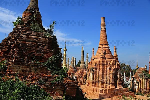 Shwe Inn Dein Pagoda. Indein, Shan State