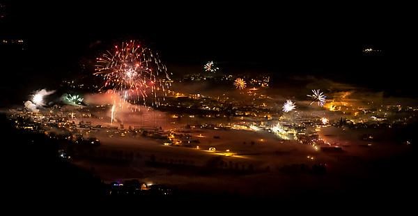 New Year's Eve, fireworks at midnight