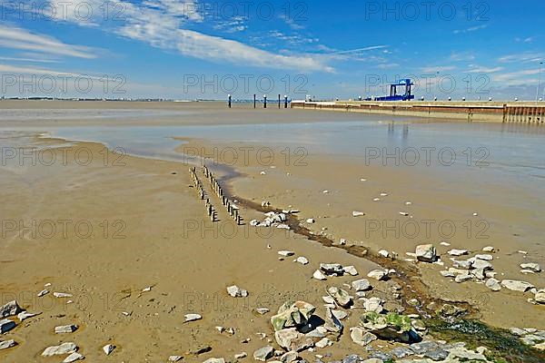 Watercourse in front of the outer dike, Ems