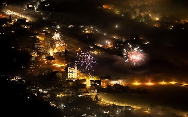 New Year's Eve, fireworks at midnight