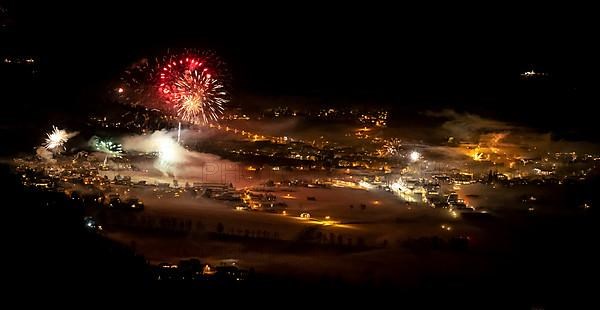 New Year's Eve, fireworks at midnight