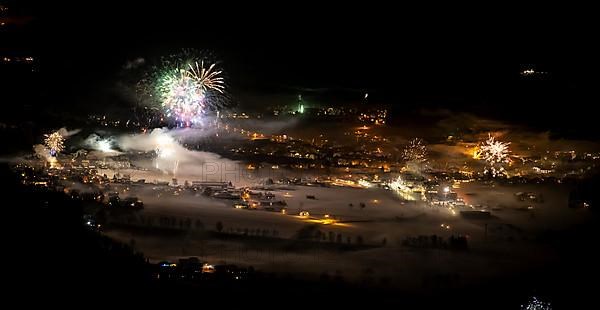 New Year's Eve, fireworks at midnight