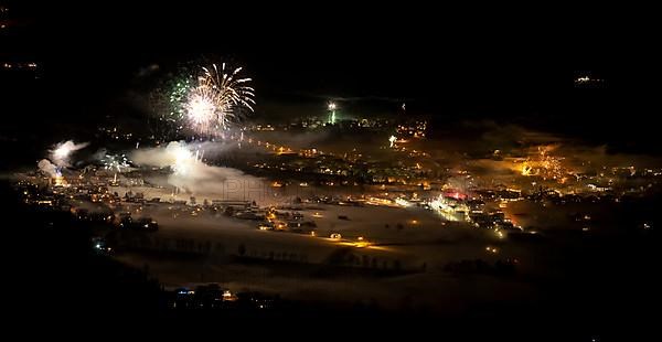 New Year's Eve, fireworks at midnight