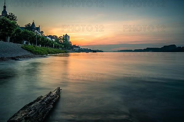 Electoral castle on the banks of the Rhine, Eltville am Rhein