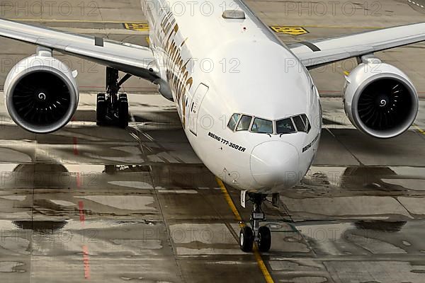 Aircraft Engines Emirates, Boeing 777-300ER