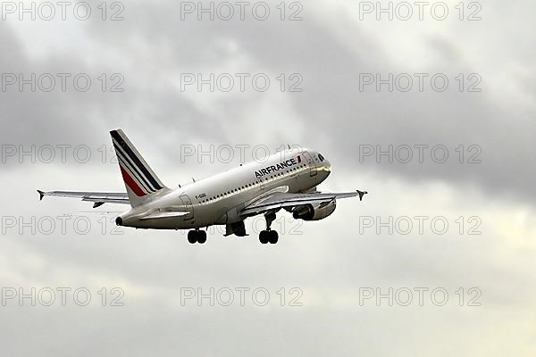 Aircraft Air France, Airbus A318-111