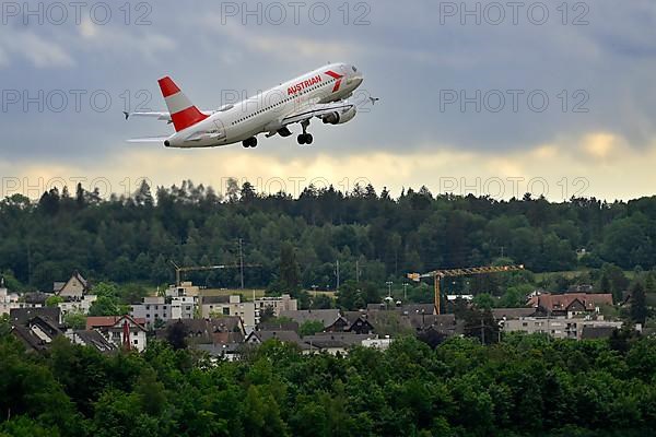 Aircraft Austrian Airlines, Airbus A320-200