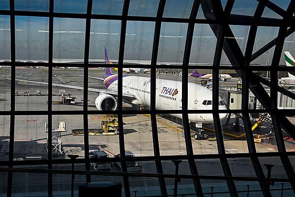 Suvarnabhumi Airport Aircraft Thai Airways International, Boeing 777-300ER