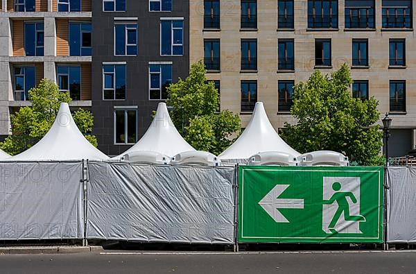 The emergency exit at an event, Berlin-Mitte