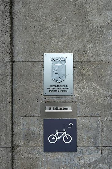 Entrance to the Senate Department for Urban Development Building and Housing, Fehrbelliner Platz