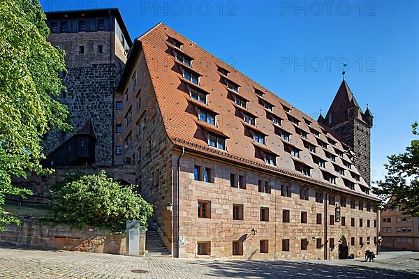 DJH Youth Hostel Nuremberg, left Fuenfeckturm