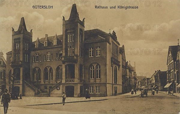 Gueterloh, town hall and Koenigsstrasse
