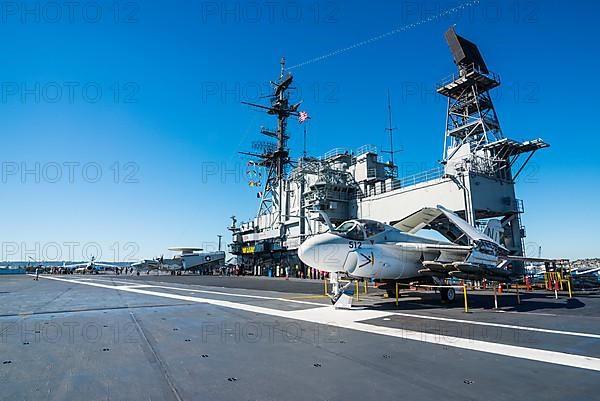 Air carrier museum USS Midway, San Diego