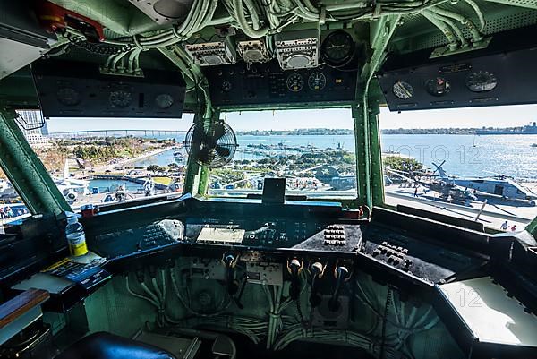 Commando bridge, Air carrier museum USS Midway