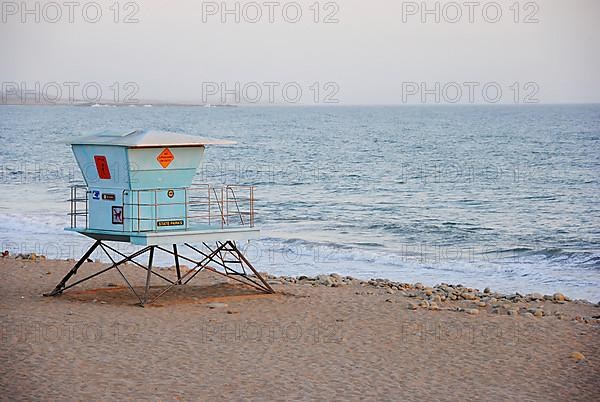 A lifeguard tower on a california beach,