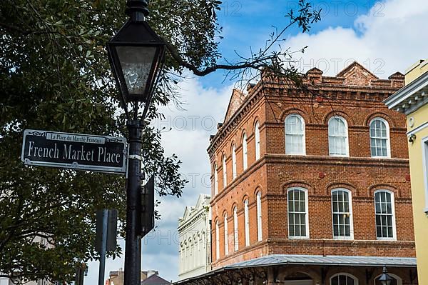 French colonial houses, french quarter