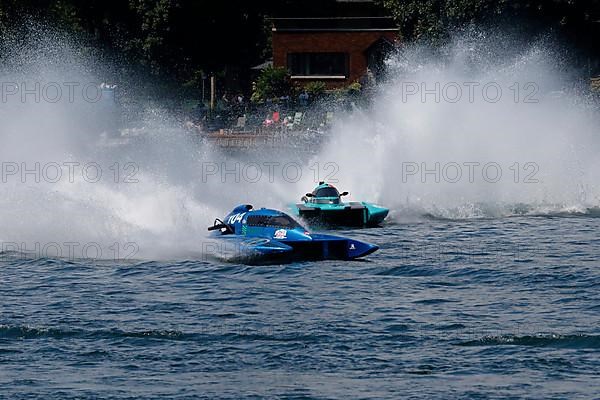 Hydroplane racing on the Saint Lawrence River, Valleyfield