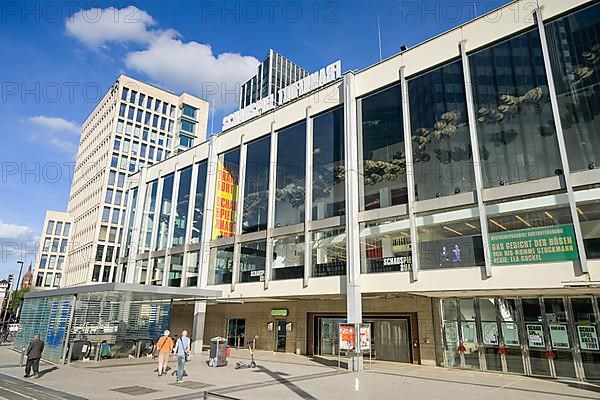 Schauspiel Frankfurt, Willy-Brandt-Platz