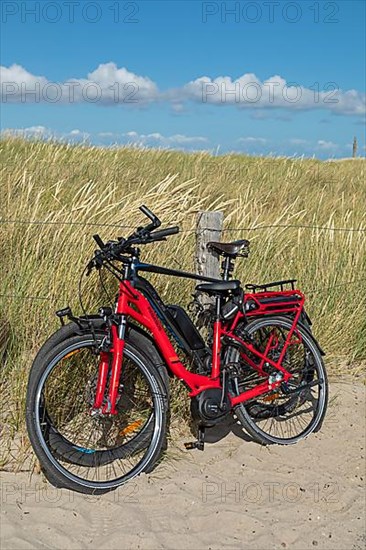 Bicycles, dunes