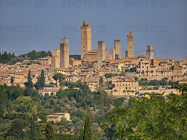 UNESCO World Heritage San Gimignano. The small town in Tuscany with a medieval city centre is also called "Medieval Manhattan" or the "City of Towers". The town is located in the province of Siena, San Giminano