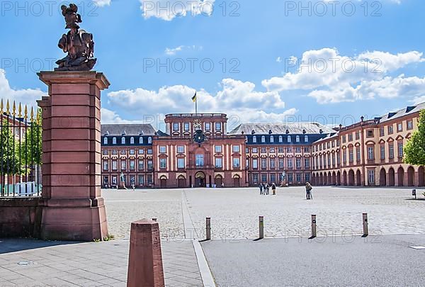 Court of Honour with main portal of the Residence Palace, Mannheim