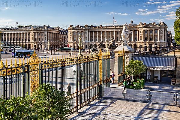 Place de la Concorde in the evening sun, Paris