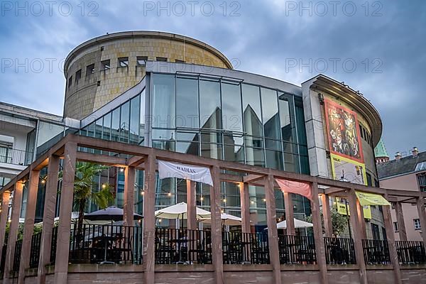 Schirn Art Gallery, Roemerberg