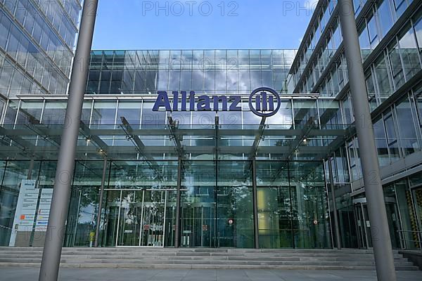 Allianz Beratungs- und Vertriebs-AG Frankfurt, Theodor-Stern-Kai
