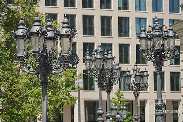 Street lamp, Opernplatz